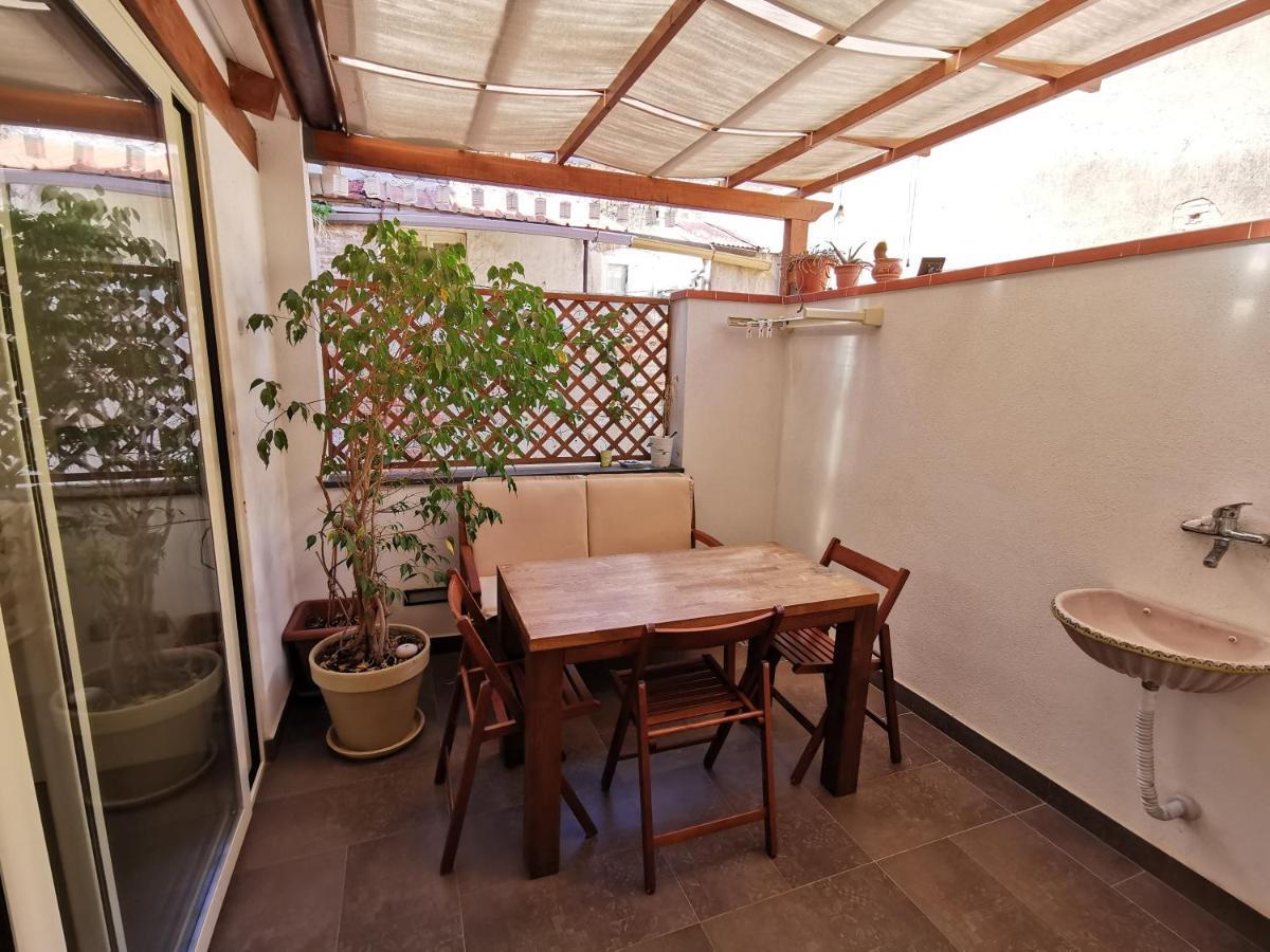 ميلاتسو B&B Re Umberto المظهر الخارجي الصورة