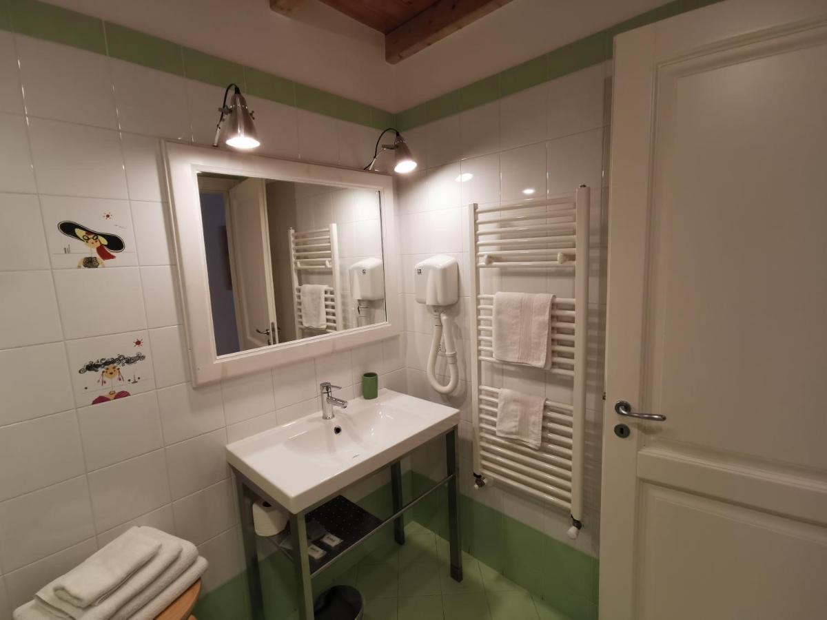 ميلاتسو B&B Re Umberto المظهر الخارجي الصورة